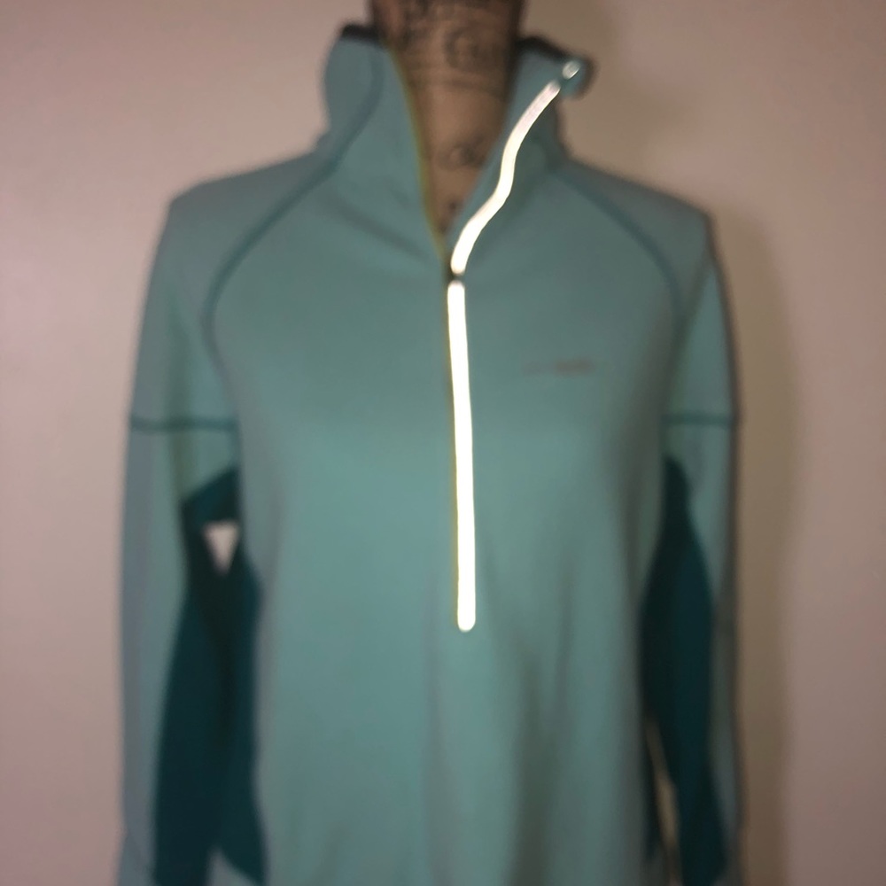 Women’s Columbia Sweater